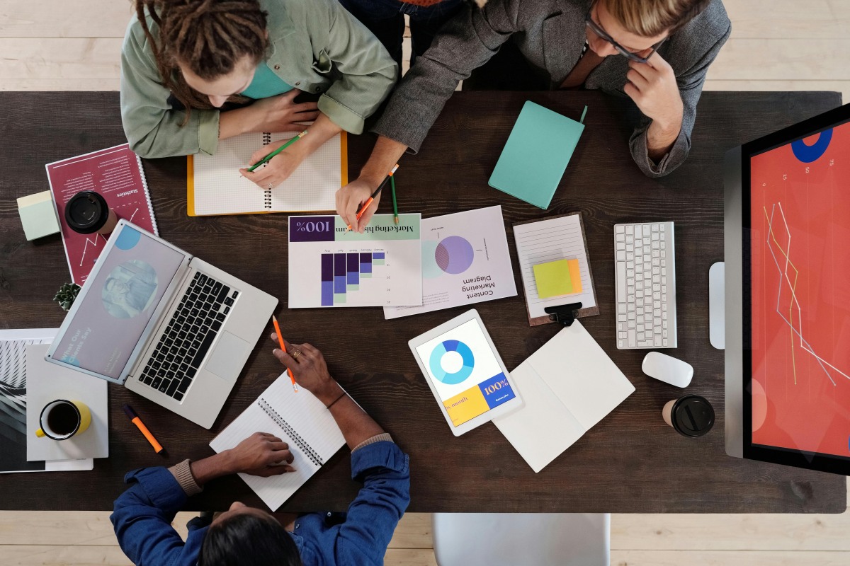  From Brief to Brilliance: How Collaboration Turns Logic Into Magic